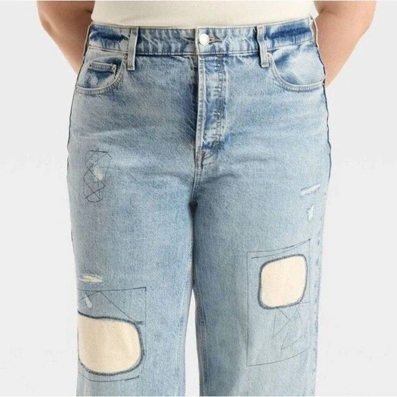 Universal Thread Women's Mid-Rise Patchwork 90's Baggy Jeans Light Wash Size 12 - Picture 8 of 10